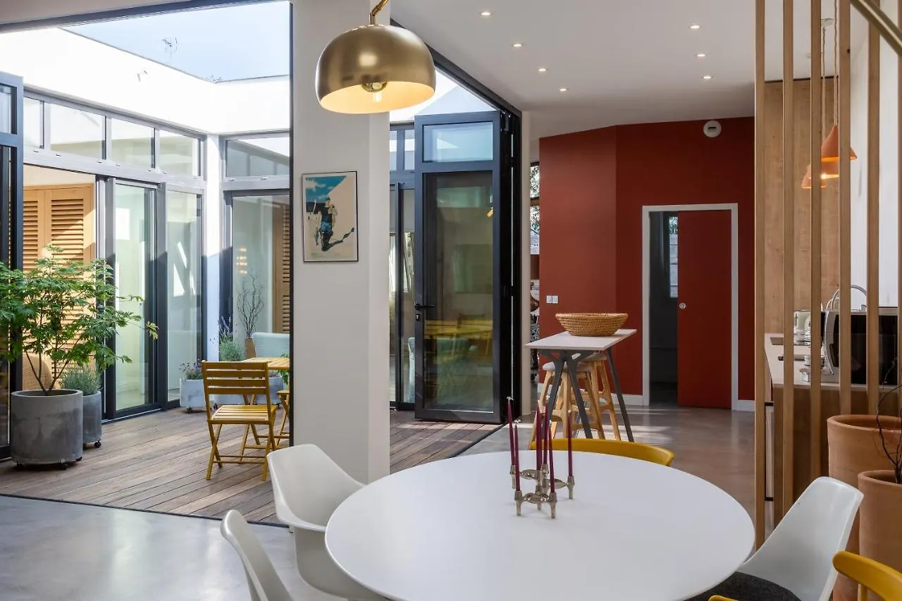 Maison-Loft De Standing Autour De Son Patio Vannes 0*,