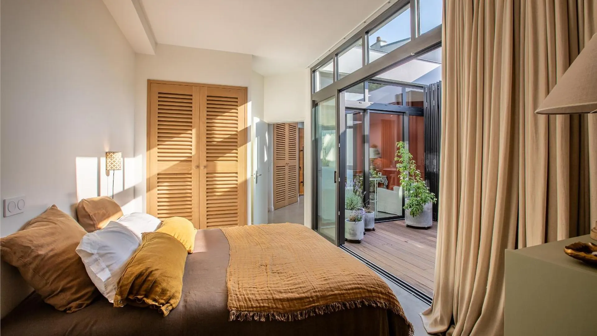 Maison-Loft De Standing Autour De Son Patio Vannes 0*,